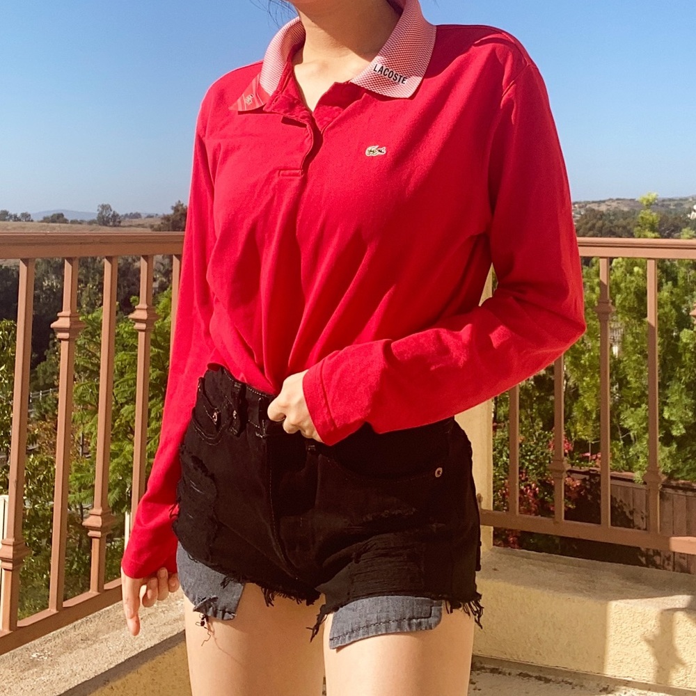 ❌ SOLD ❌ Red long-sleeved vintage Lacoste polo
